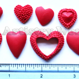 Edible hearts cupcake toppers