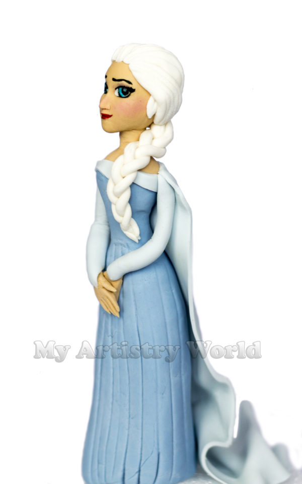 Elsa cake topper