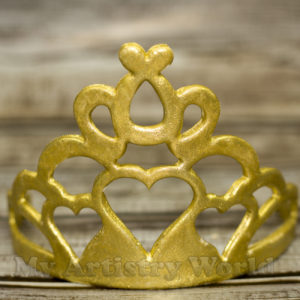 Tiara cake topper