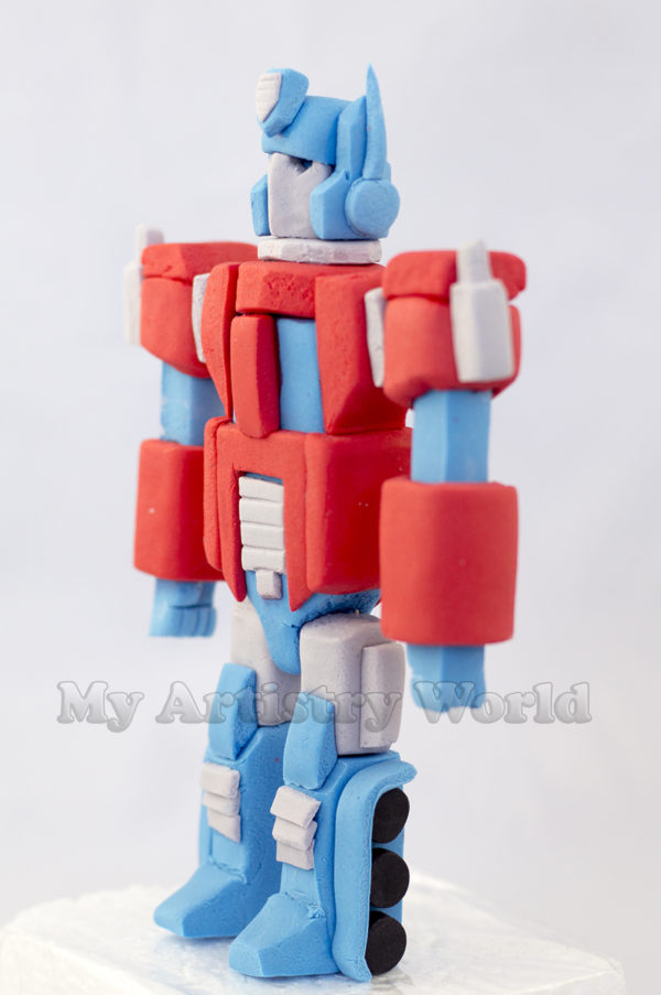 Transformer cake topper