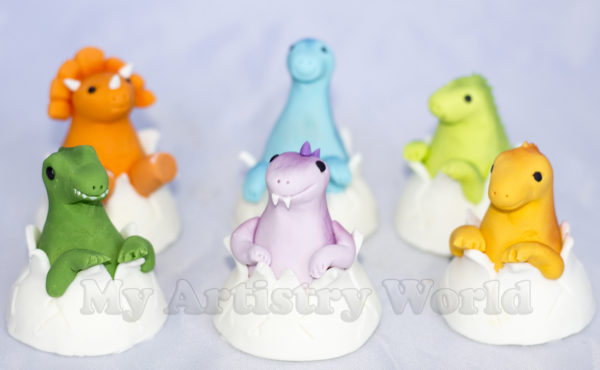 Hatching Baby Dinosaurs cupcake toppers