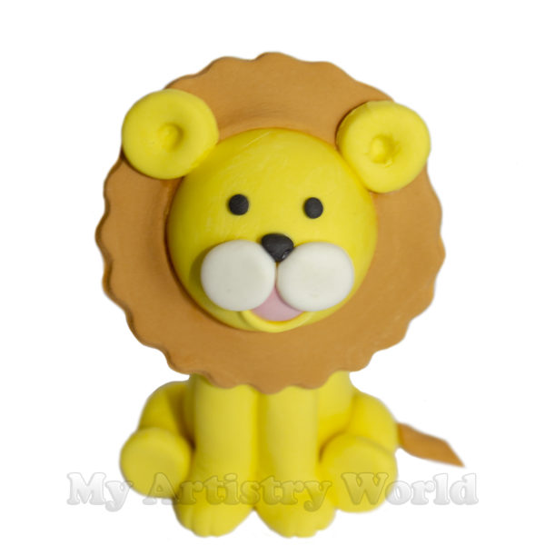 Lion cake topper