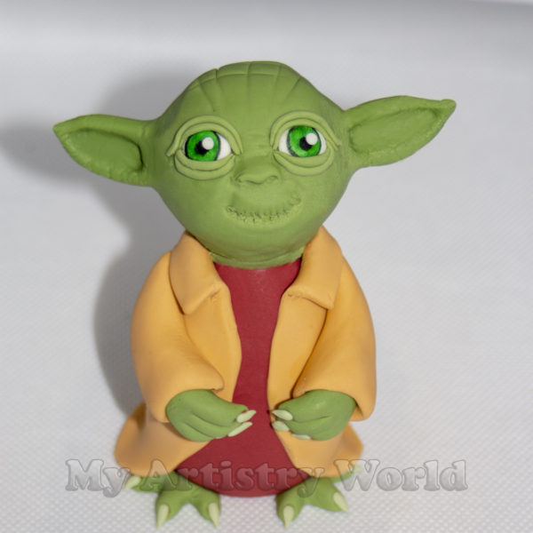 Yoda cake topper