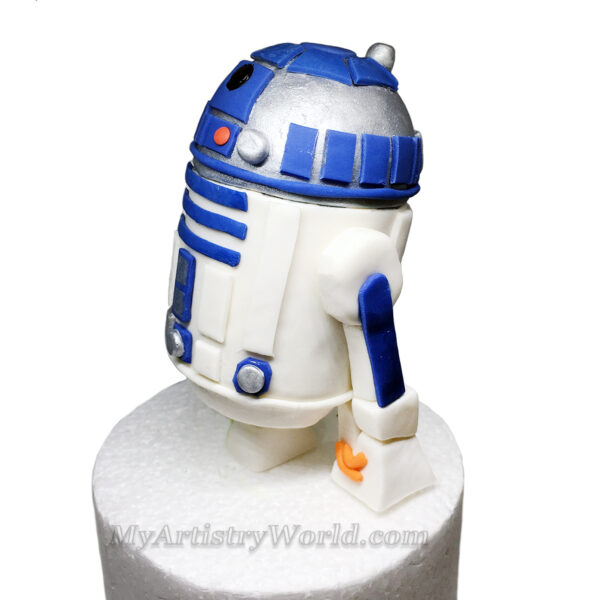 R2-D2 cake topper