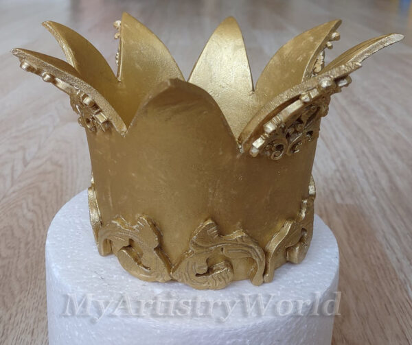 Crown cake topper