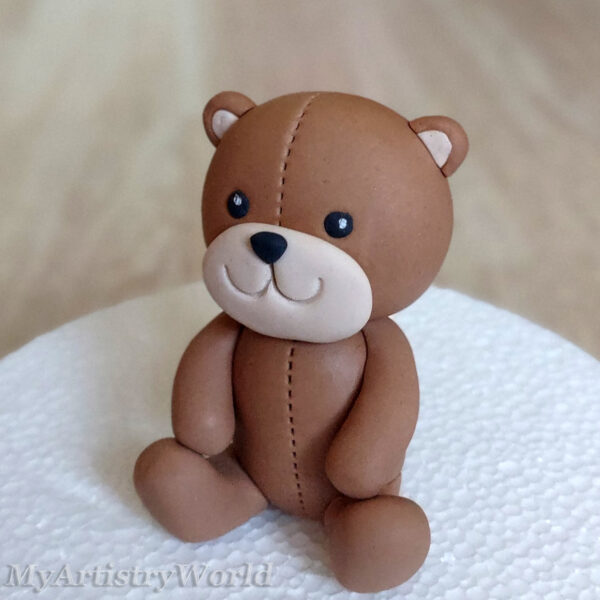 Bear cake topper