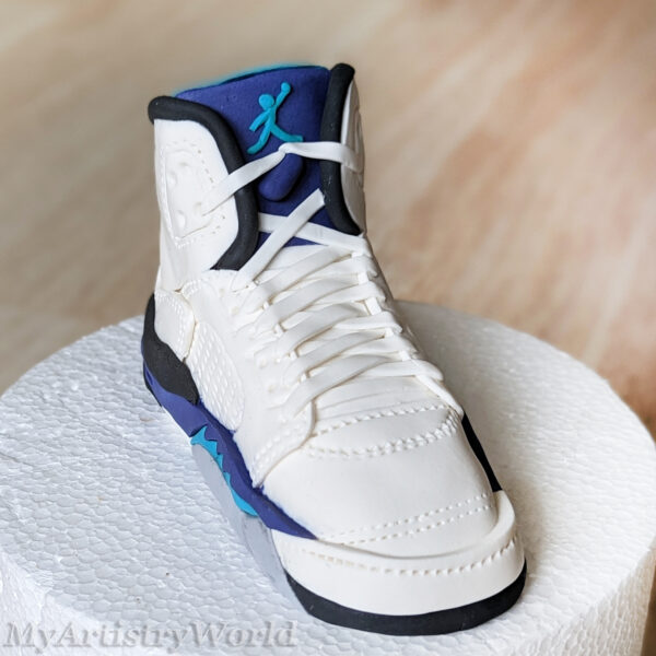 sneaker cake topper