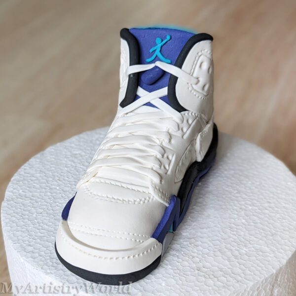 sneaker cake topper