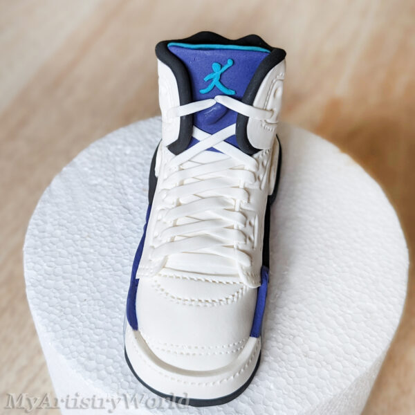 sneaker cake topper