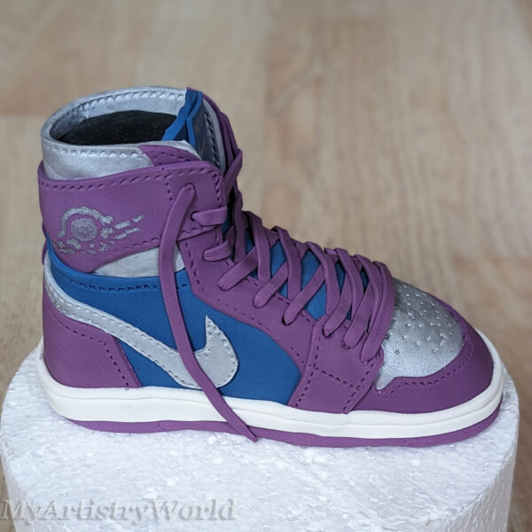 Sneaker cake topper