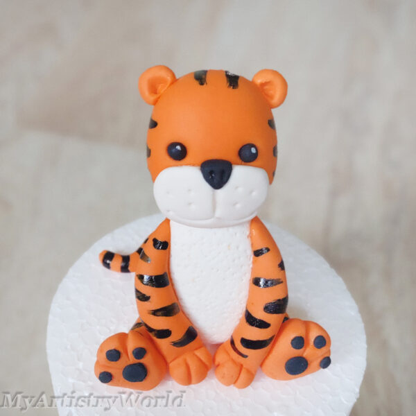 Tiger cake topper