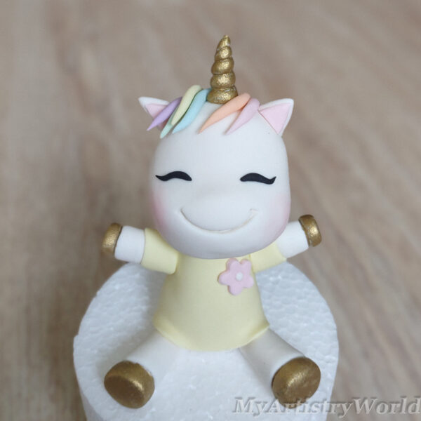 Unicorn cake topper