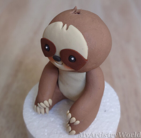 Sloth cake topper