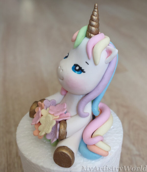 Unicorn cake topper