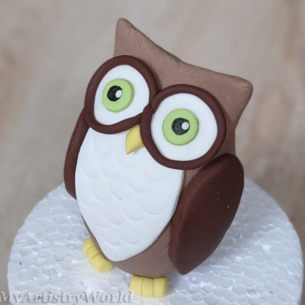 Owl cake topper