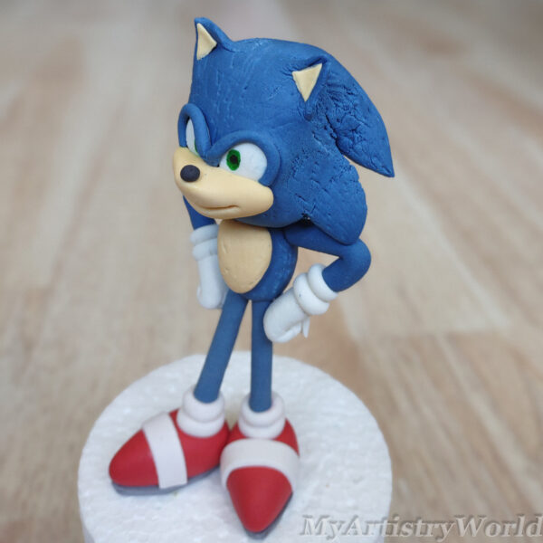 Sonic cake topper