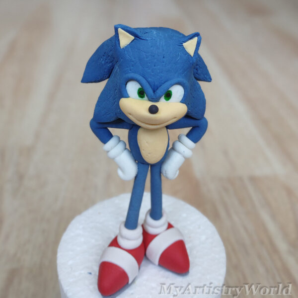 Sonic cake topper